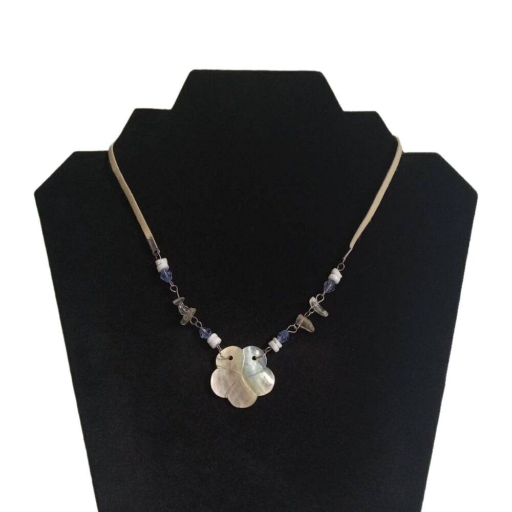 Handmade Lightweight Sea Glass Beaded MOP Abalone Shell Flower Pendant Necklace